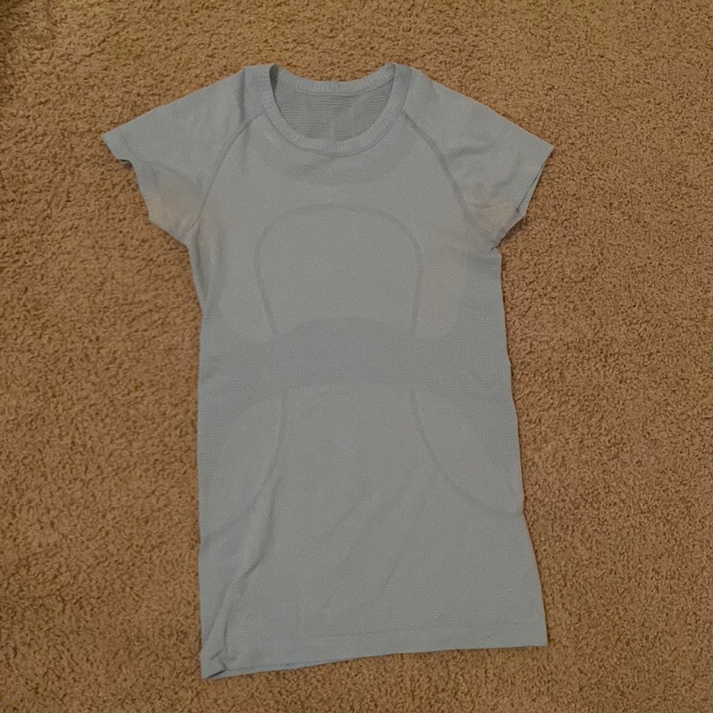 Blue swiftly tech short sleeve shirt
